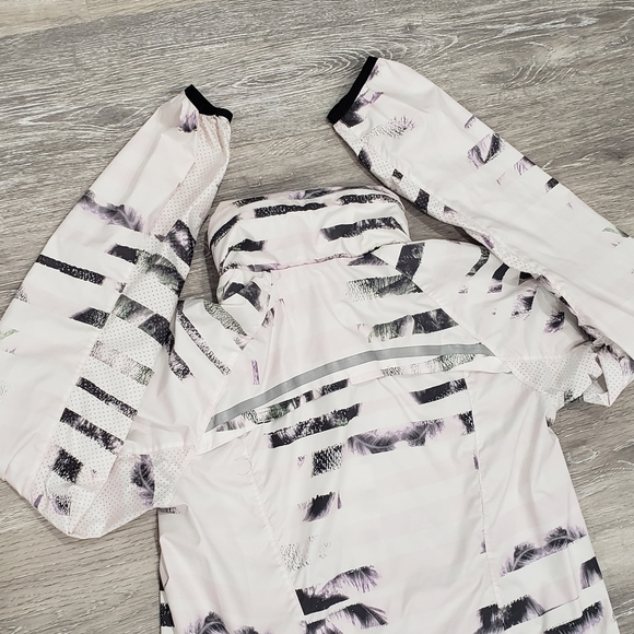 Lululemon Miss Misty Jacket Sunset Stripe Blush Quartz Black - Picture 9 of 12